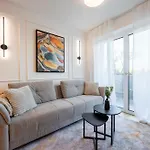 Sweet - Weinbergblick Mit Privatgarage, Balkon Und Arbeitsplatz Apartament *