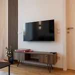 Sweet - Weinbergblick Mit Privatgarage, Balkon Und Arbeitsplatz Apartament *