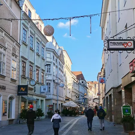 Sweet - Weinbergblick Mit Privatgarage, Balkon Und Arbeitsplatz Krems an der Donau