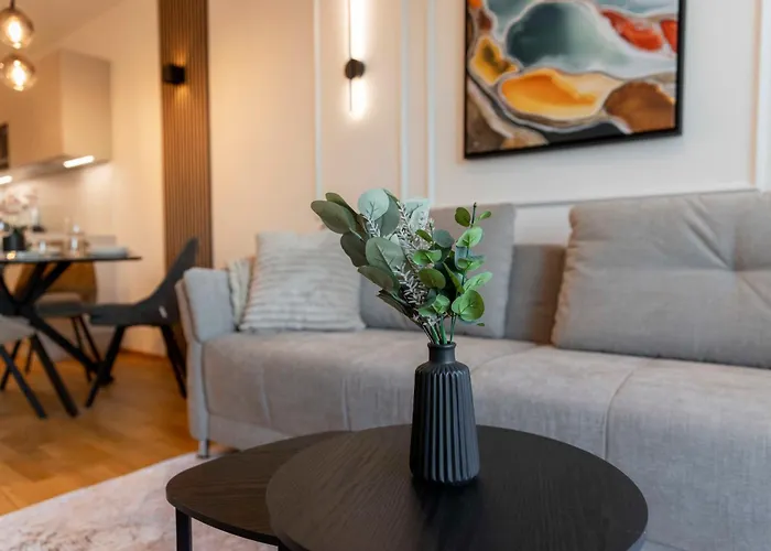 Sweet - Weinbergblick Mit Privatgarage, Balkon Und Arbeitsplatz *