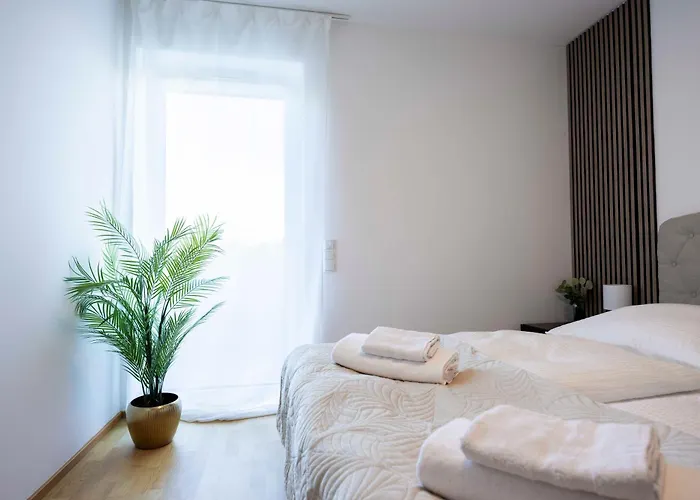 Sweet - Weinbergblick Mit Privatgarage, Balkon Und Arbeitsplatz Krems an der Donau