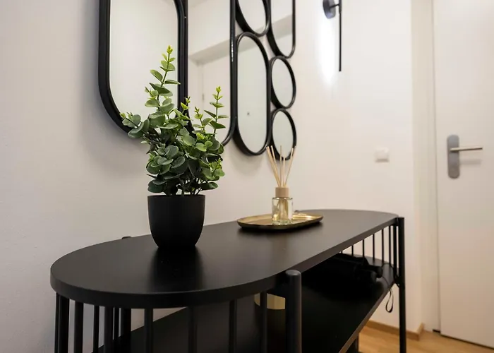 Sweet - Weinbergblick Mit Privatgarage, Balkon Und Arbeitsplatz Apartament Krems an der Donau